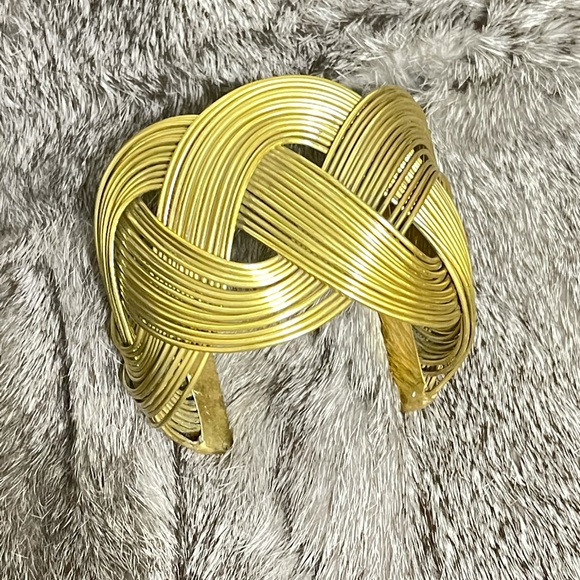 Vintage style bundle of cuff bangles - Picture 11 of 14